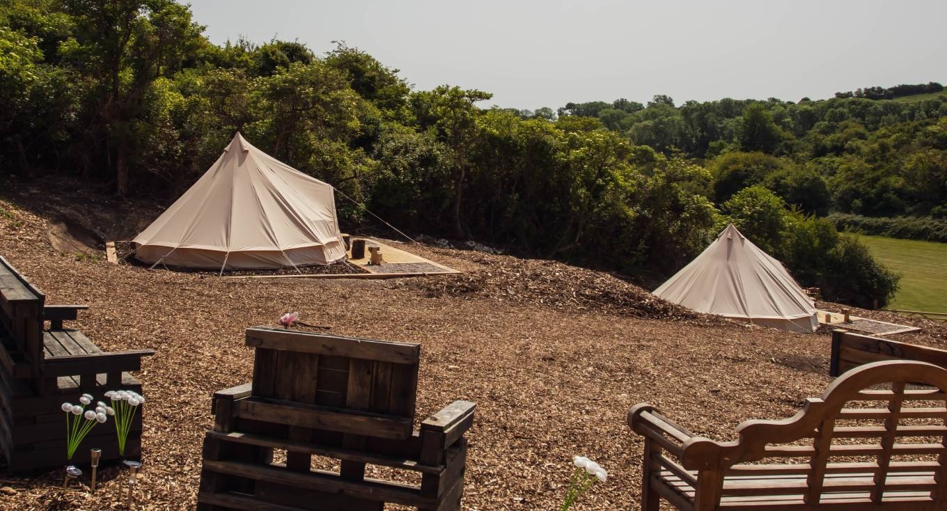 Bluebell Hideaway (Glamping Bell Tent)