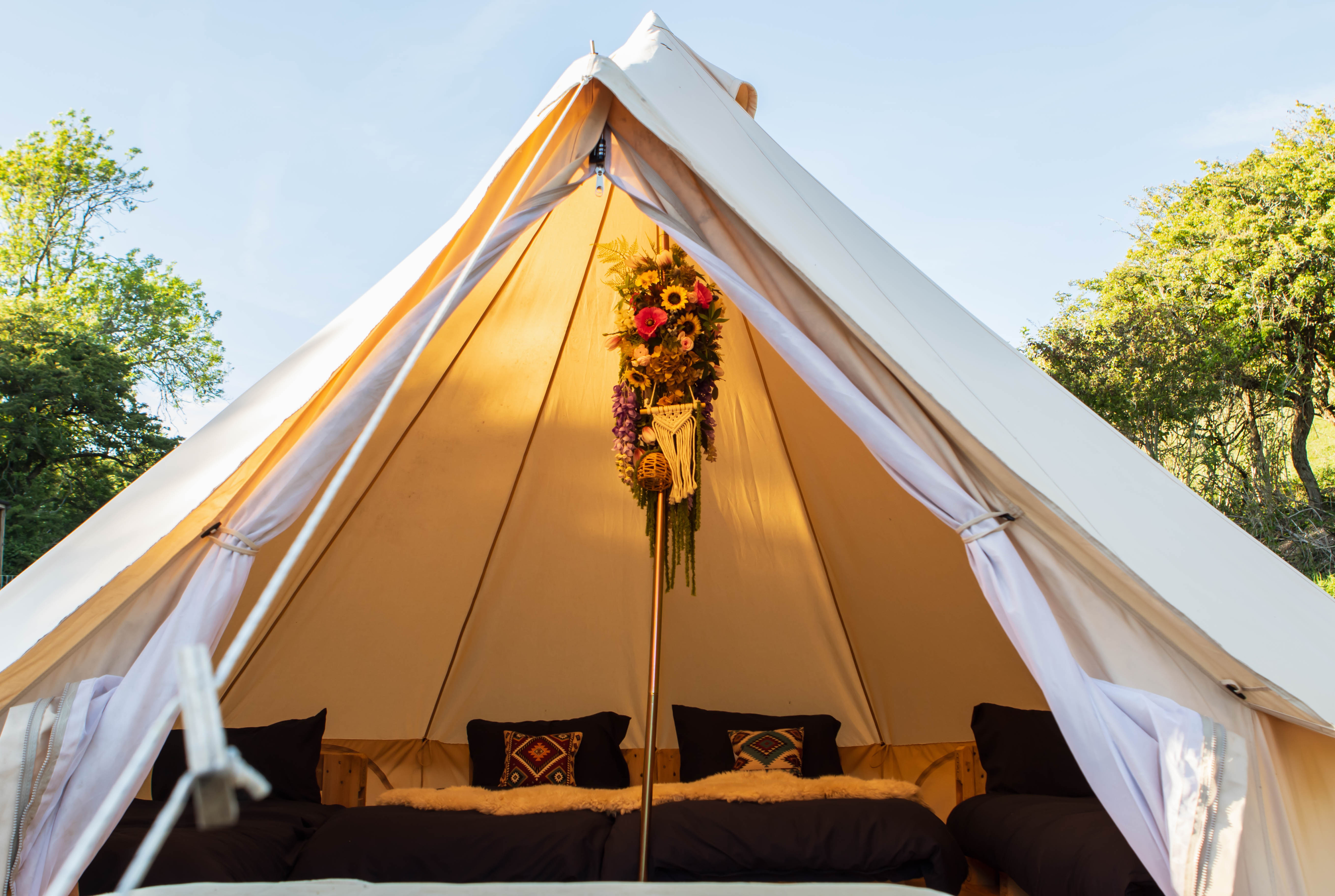 Sunflower Saddle (Glamping Bell Tent)