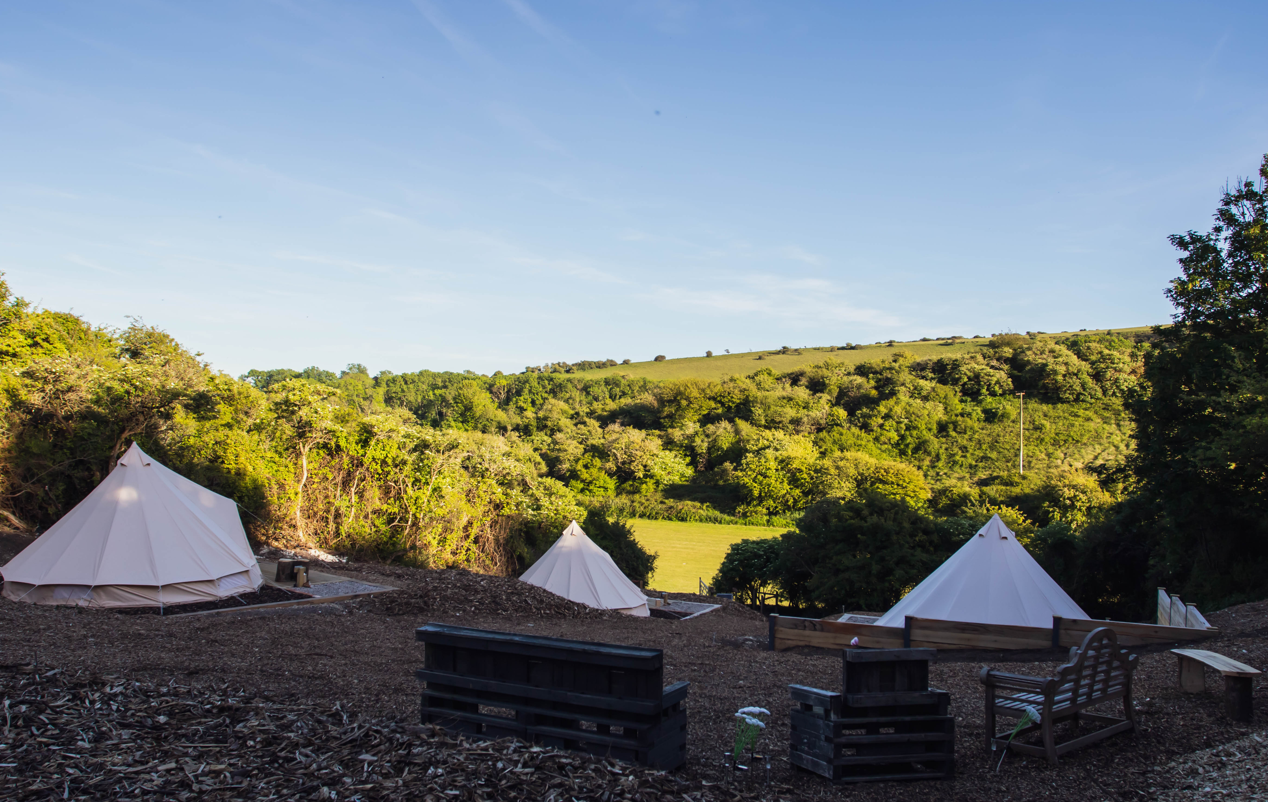Bluebell Hideaway (Glamping Bell Tent)